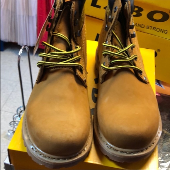 Work boots - Picture 3 of 3